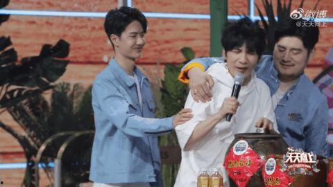 小王吃娱乐瓜